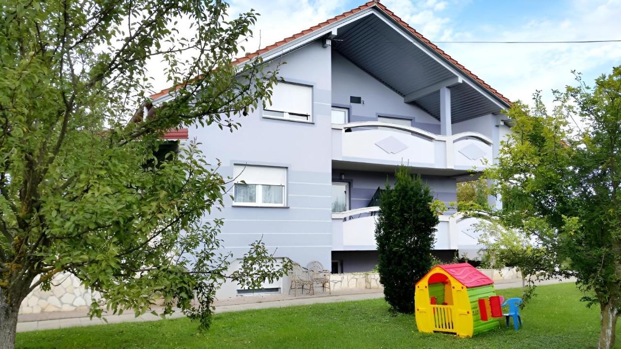 Rooms Mirabella Rakovica Exteriér fotografie